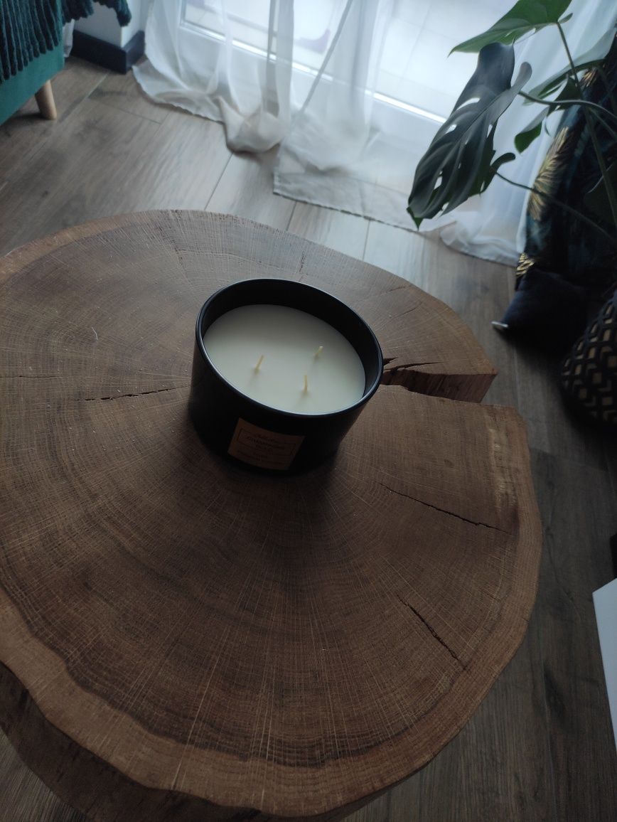 Stolik plaster drewna