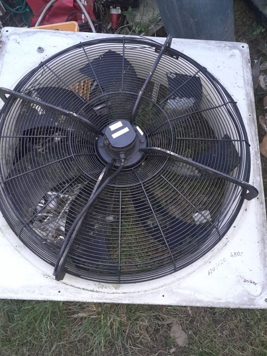 Wentylator nawiewny lub wyciągowy