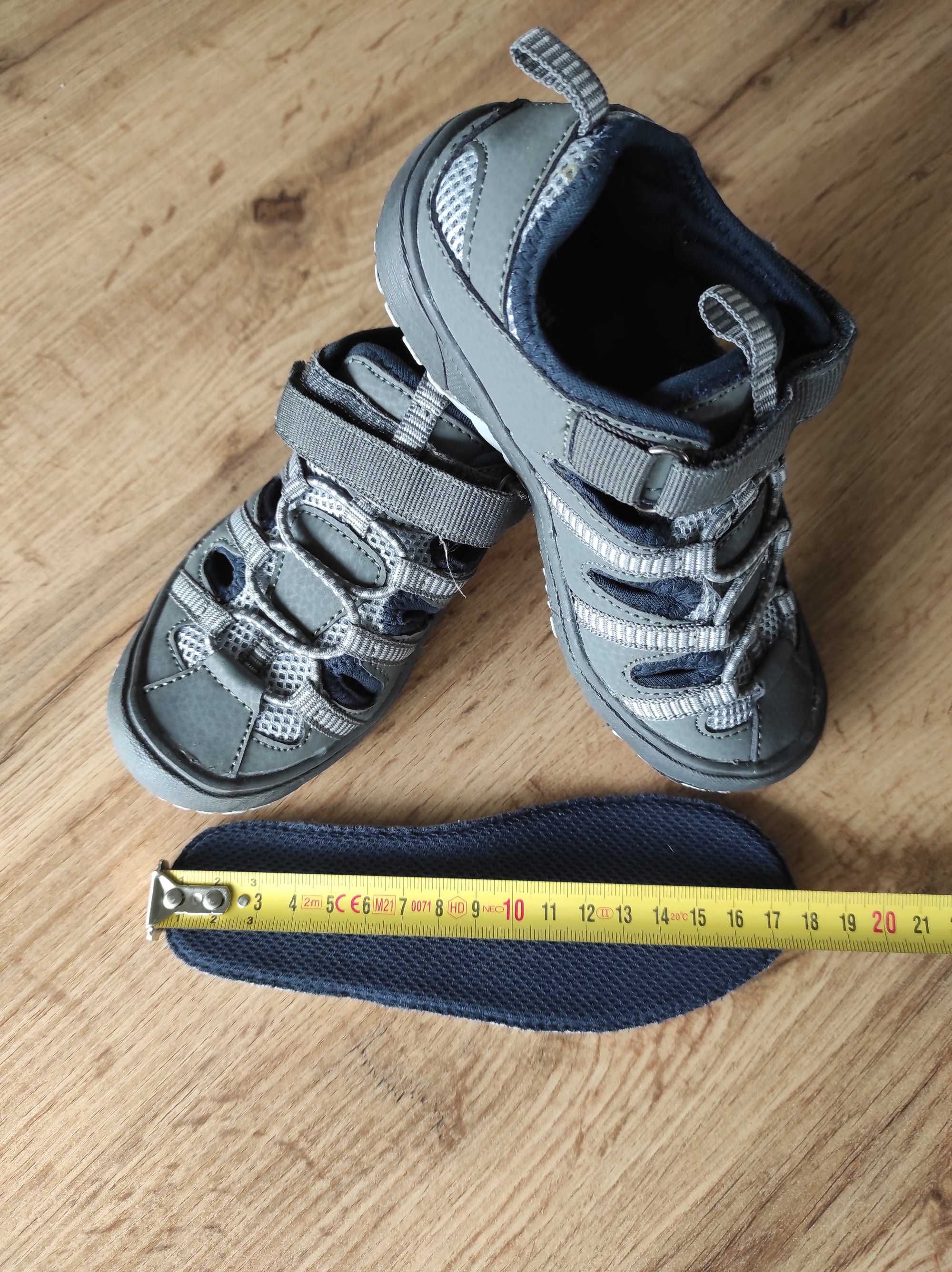 Buty chłopięce r 28