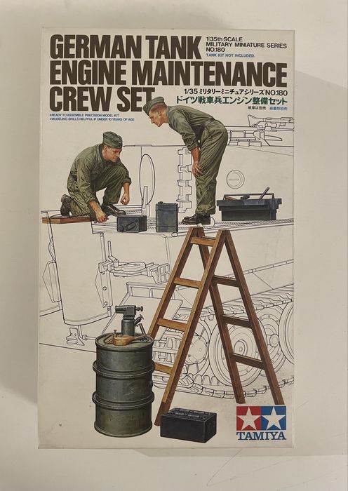TAMIYA German Tank Engine Maintenance Crew Set - model 1:35