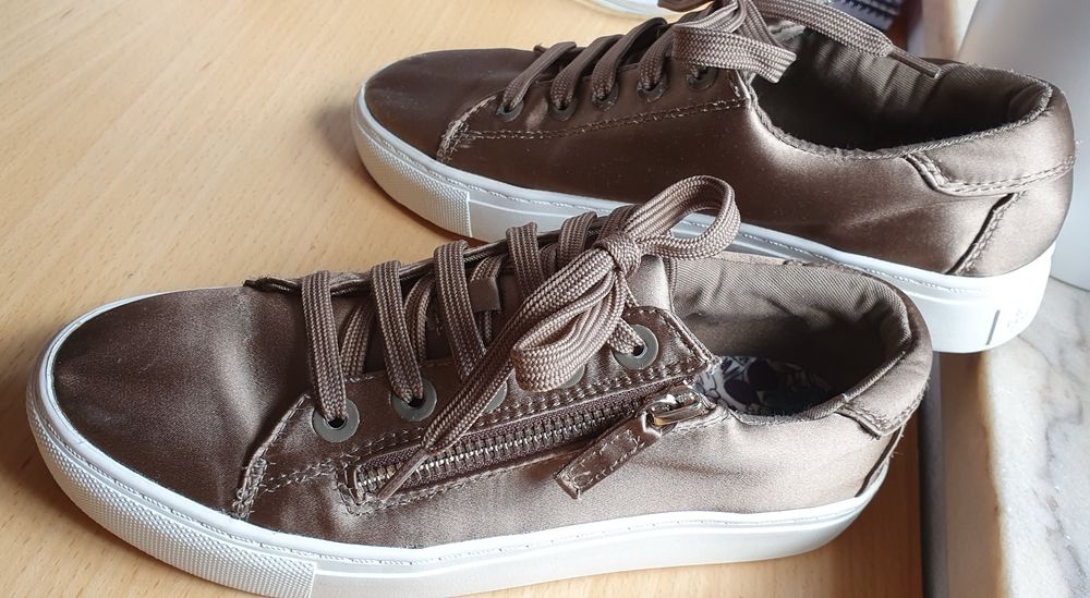 Sapatilhas Stadivarius - tam. 36