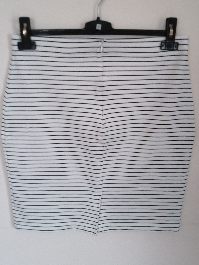Nowa spódnica damska mini esmara wiskoza r M
