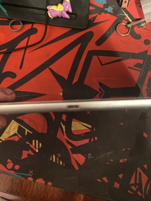 Продам Айпад Apple iPad Pro, 12,9“, 128гб МДМ на запчасти