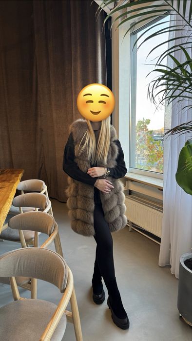 Безрукавка з натурального міху