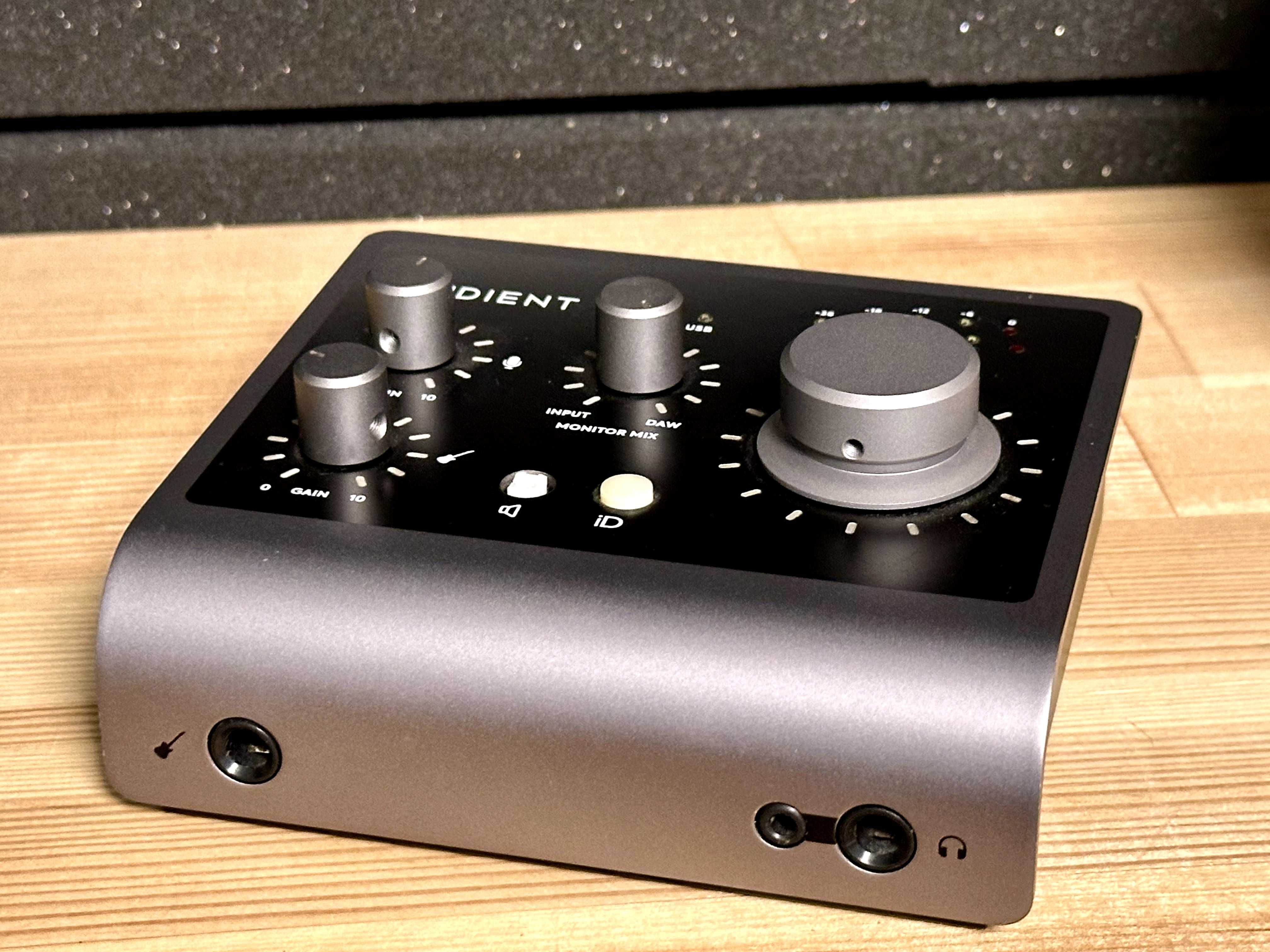 Interface audio Audient ID4 MK2 przedwzmacniacz mikrofonowy USB 3 DAC