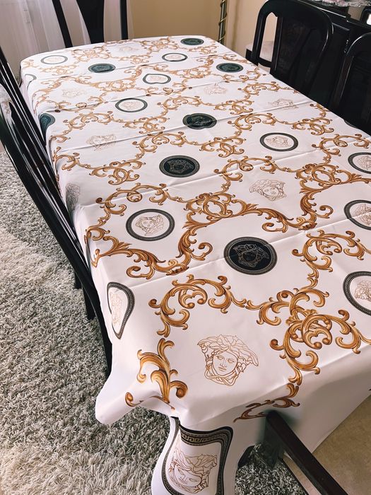 Obrus 150x220 cm Versace