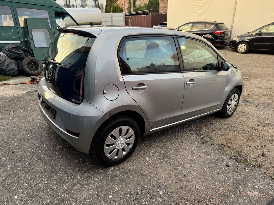 Vw up rok 2020 1.0 benz klima