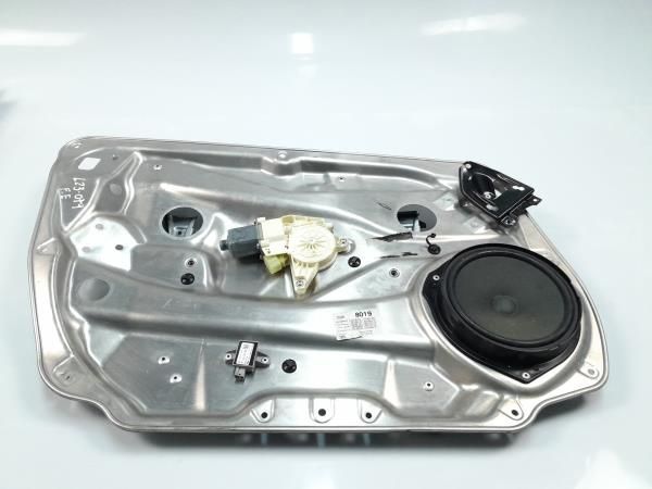 Elevador vidros frente esquerdo MERCEDES-BENZ Classe C (W204)