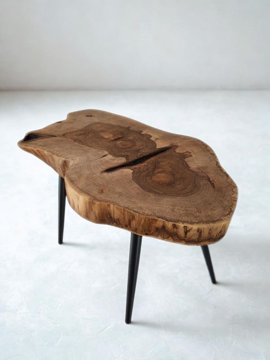 Stolik z Plastra Drewna/ Orzech włoski 85x45 cm