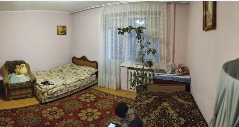 Продаж 1 кім.квартири цегла ремонт меблі р-н Лікарні Шв.допомоги