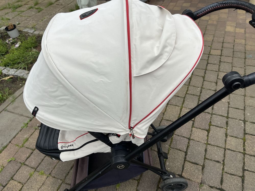 Spacerowka Cybex Mios Ferrari