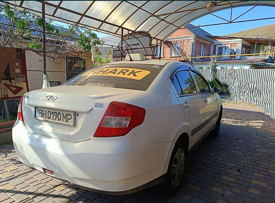 CHERY E5 2014...