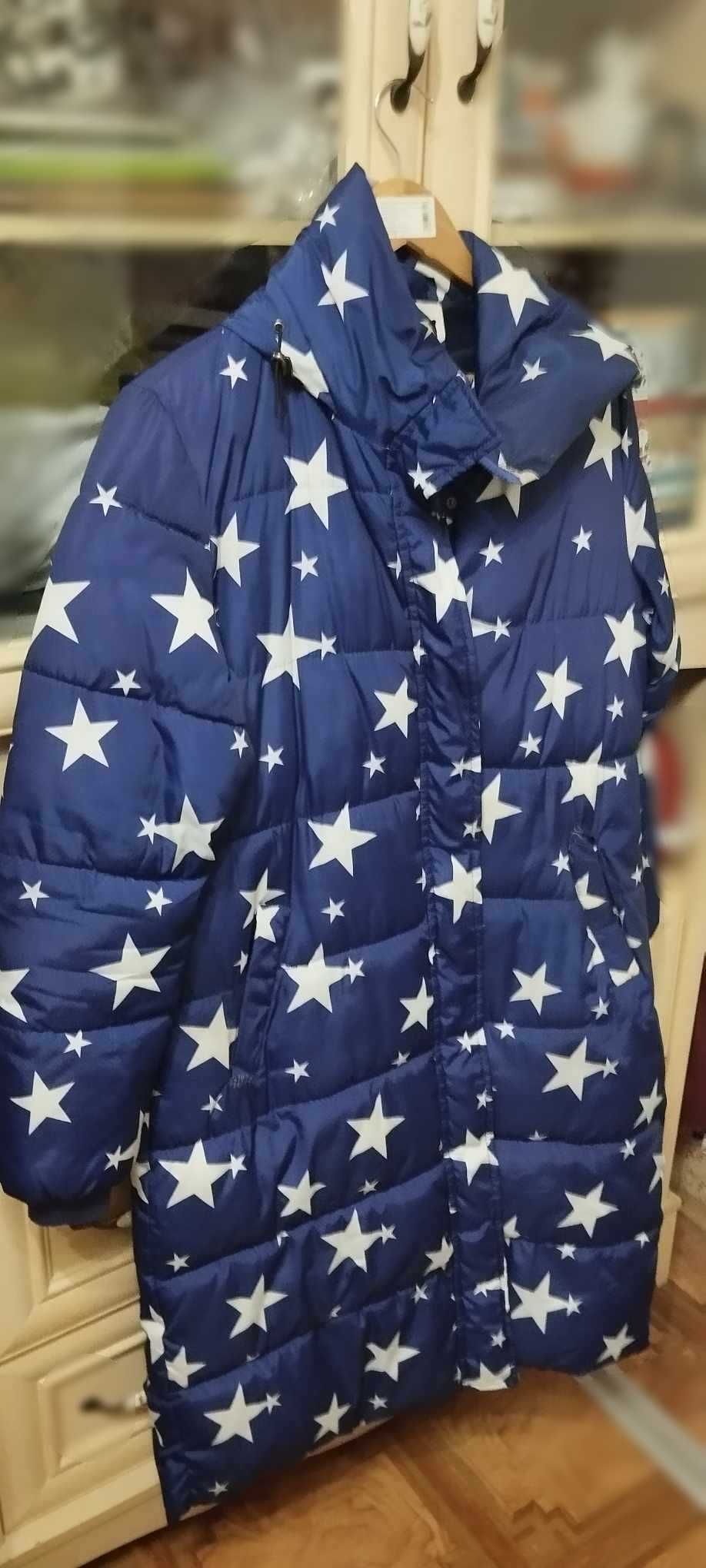 Жіноча куртка зимня синя у білу зірочку