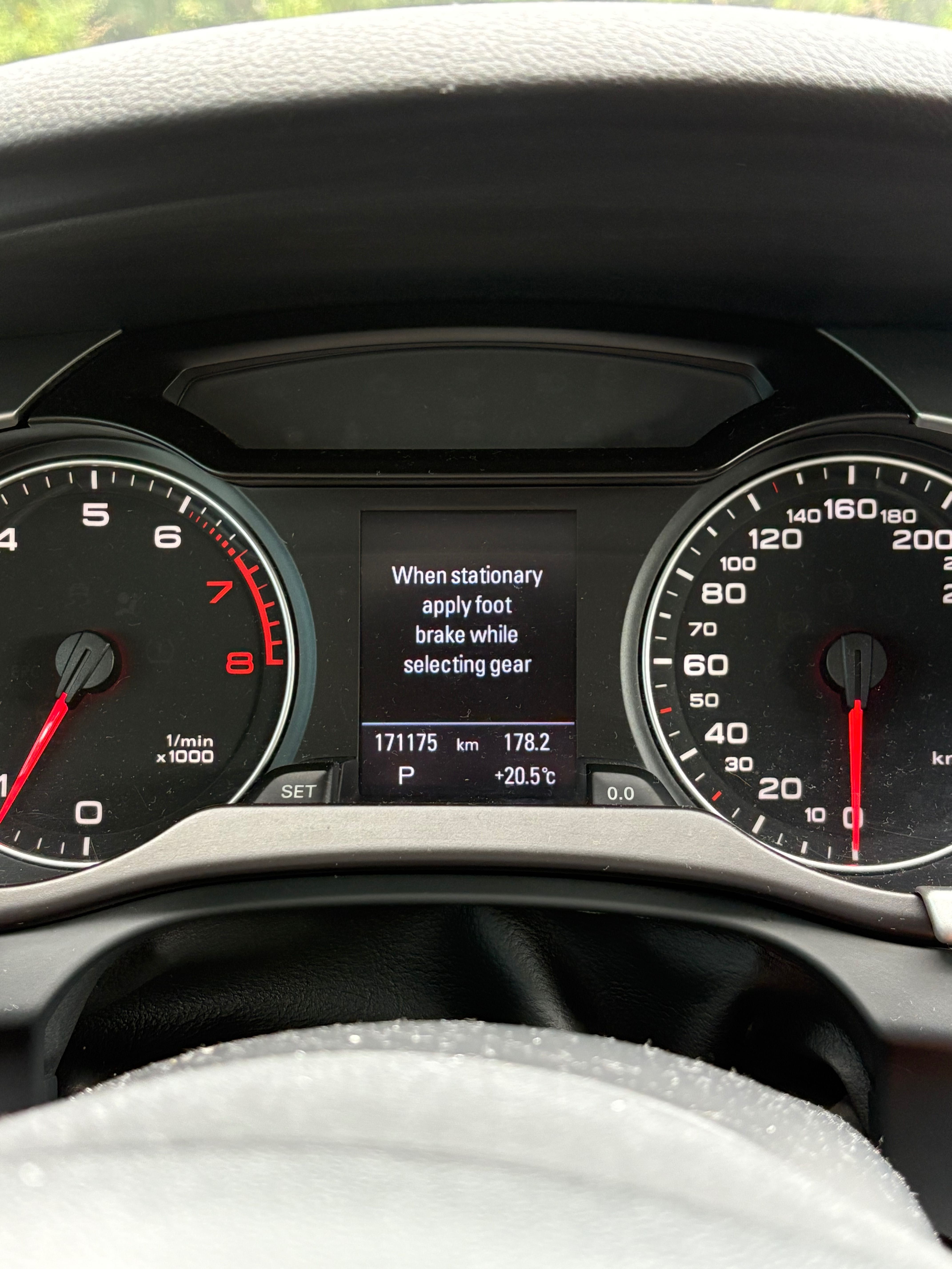 Audi A4 B8 2009 2.0 TFSI Turbo Quattro