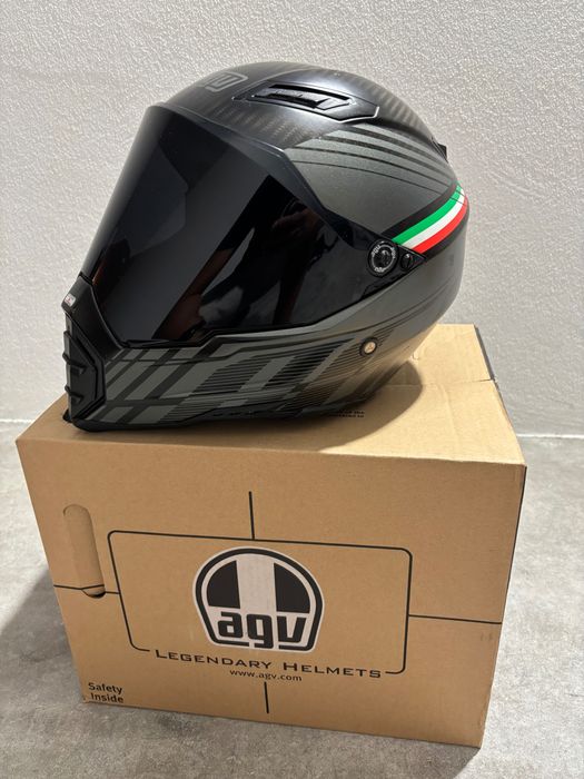 Capacete integral AGV AX-8 Naked Carbon