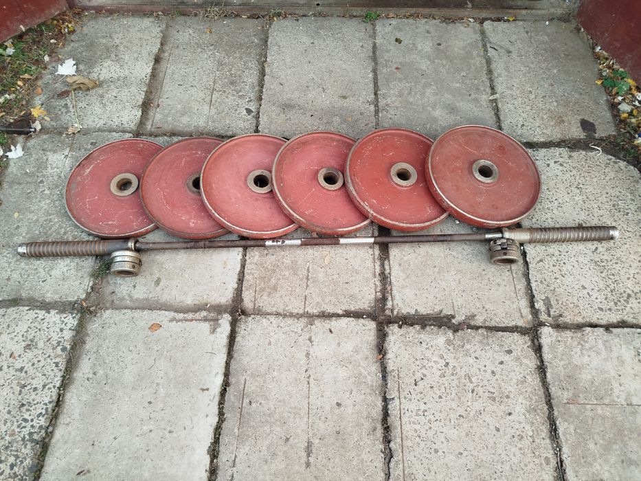 Олимпийская штанга 135 кг стакан 55 мм. 1970 год.