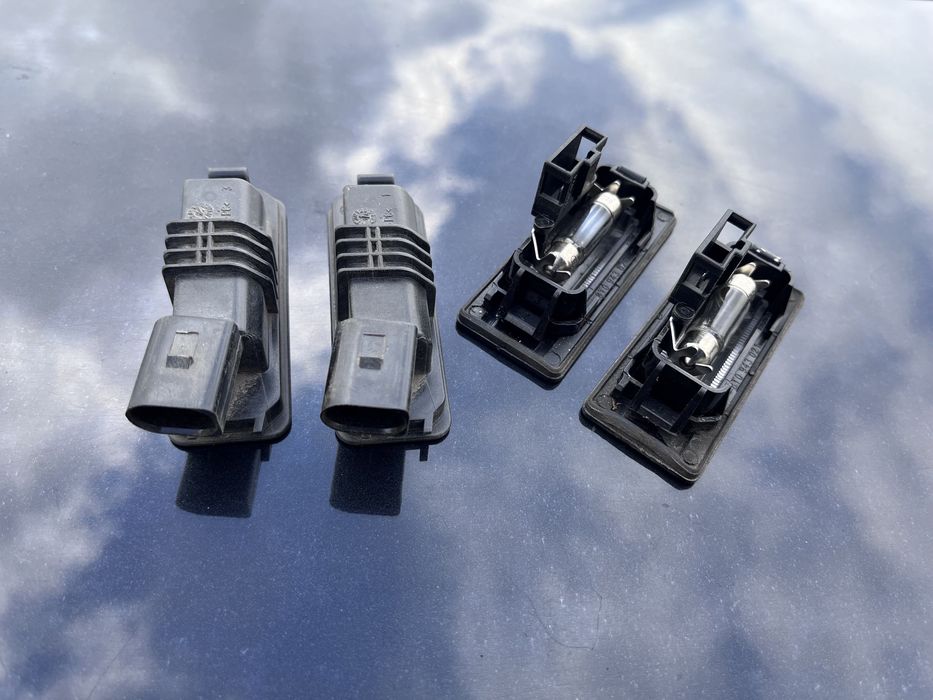 Подсветка номера Skoda SuperB 2, Passat B6, B7. Touran
