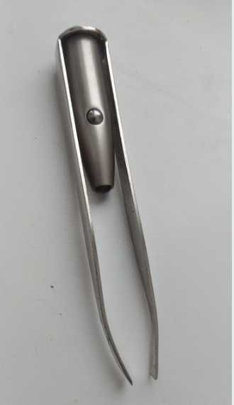 Пинсет часовщика с подсветкой новый с батарейкой с нержавейки