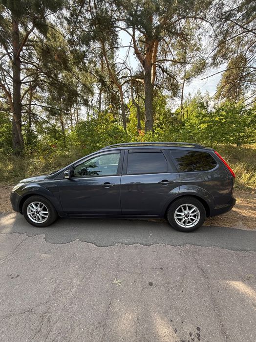 Автомобіль Ford Fokus 2010