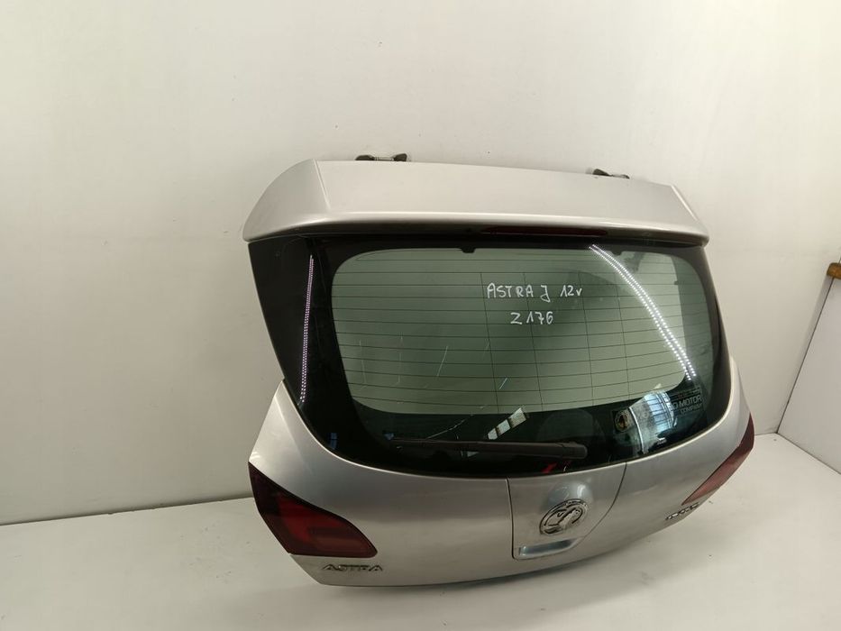 Klapa Bagażnika Tylna Opel Astra J Iv 09-13 Z176