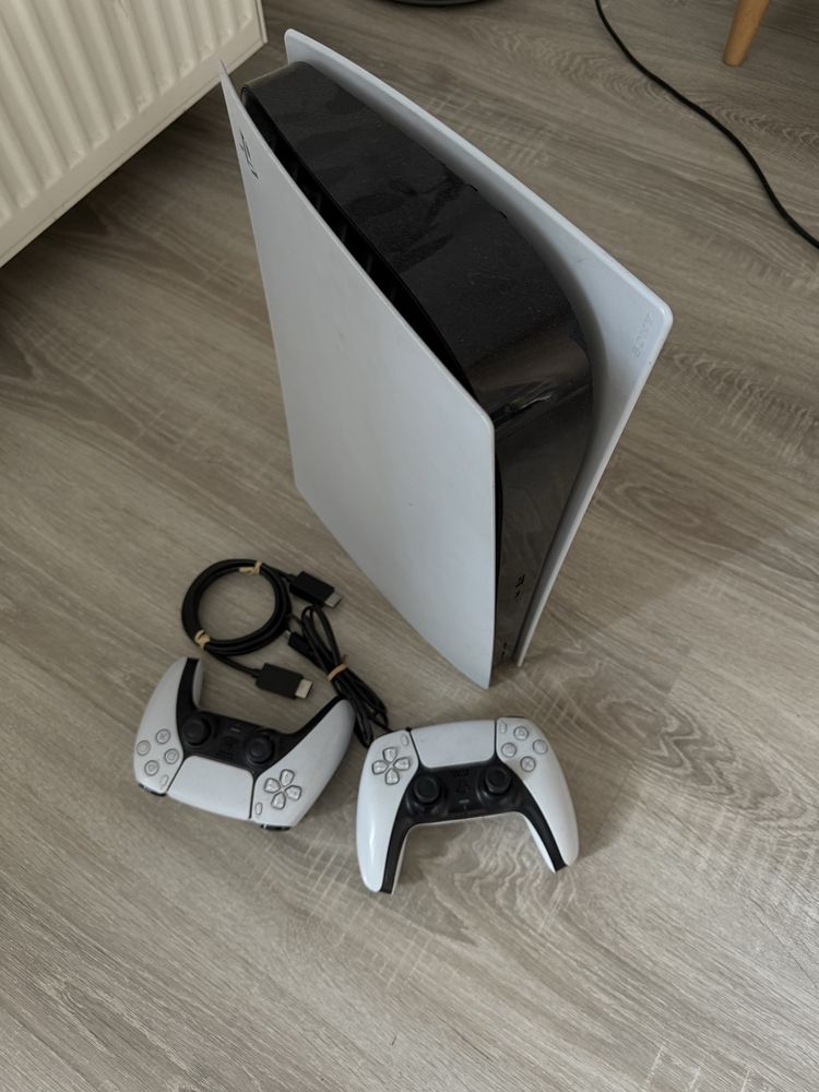 Konsola playstation 5 z napedem 1 TB