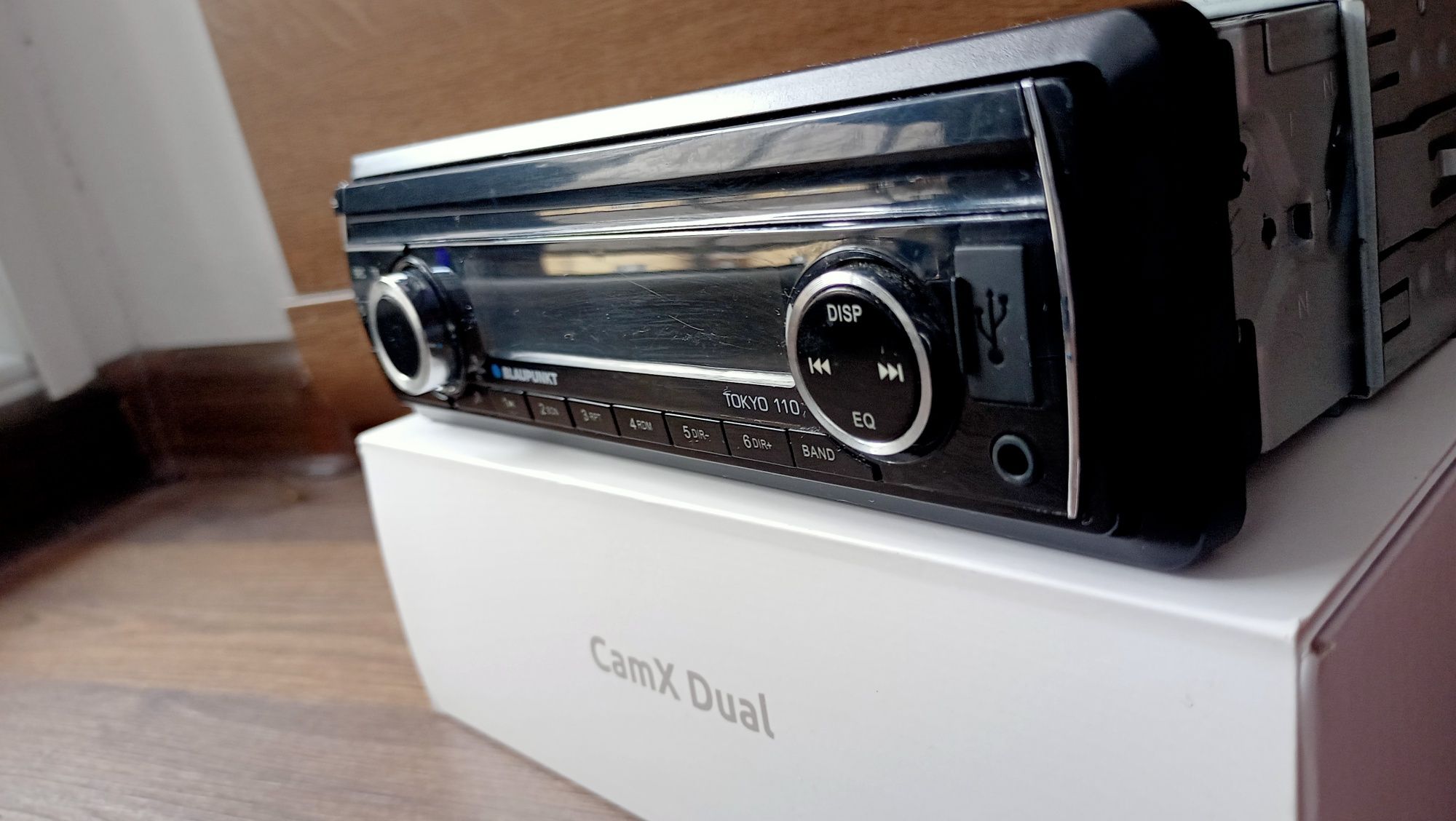 Radioodtwarzacz samochodowy Blaupunkt Tokyo 110 USB stan bdb