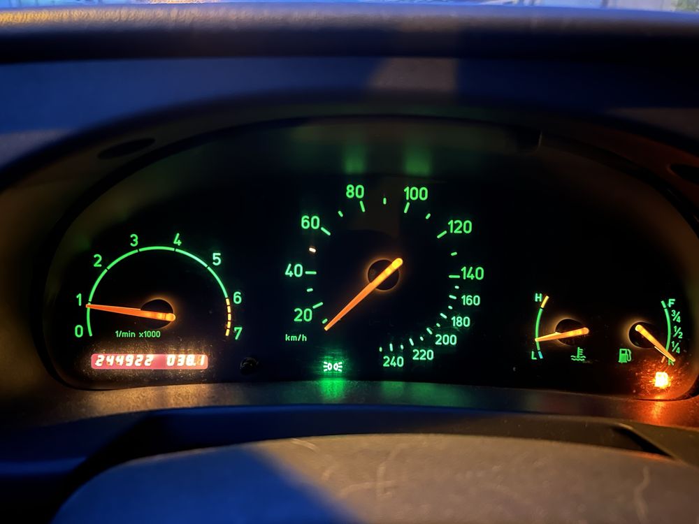 Cena do 3 maja. Saab 93 benzyna, sprawny mechanicznie, zero błędów