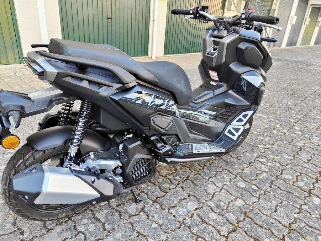 Scooter Keeway XDV125