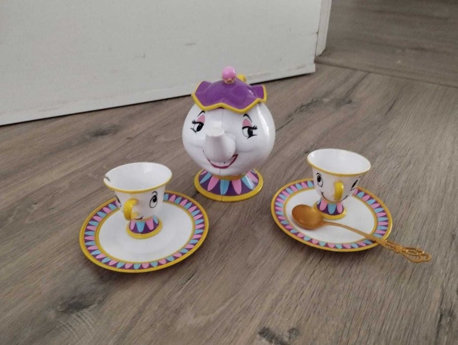 Conjunto carrinho chás princesas disney