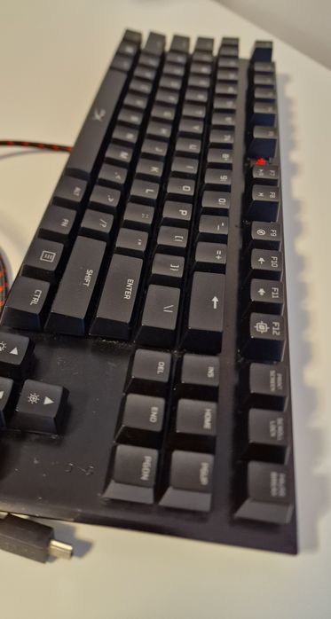 Teclado Gaming HYPER X Alloy FPS Pro (Mecânico - Inglês - Preto)