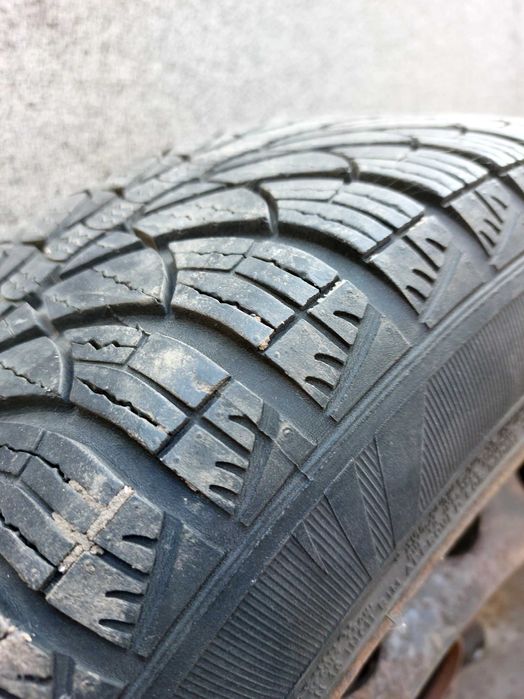 Sprzedam komplet kol zimowych do B MW