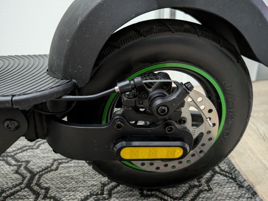 Hulajnoga Elektryczna Acer Electric Scooter 5 black