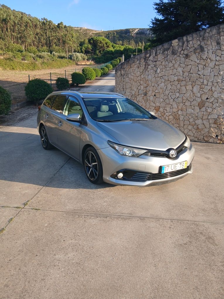 Toyota auris touring Sport 1.4 D4D