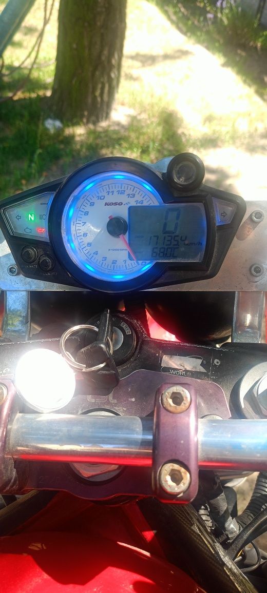 Suzuki RF 600r Suzuki