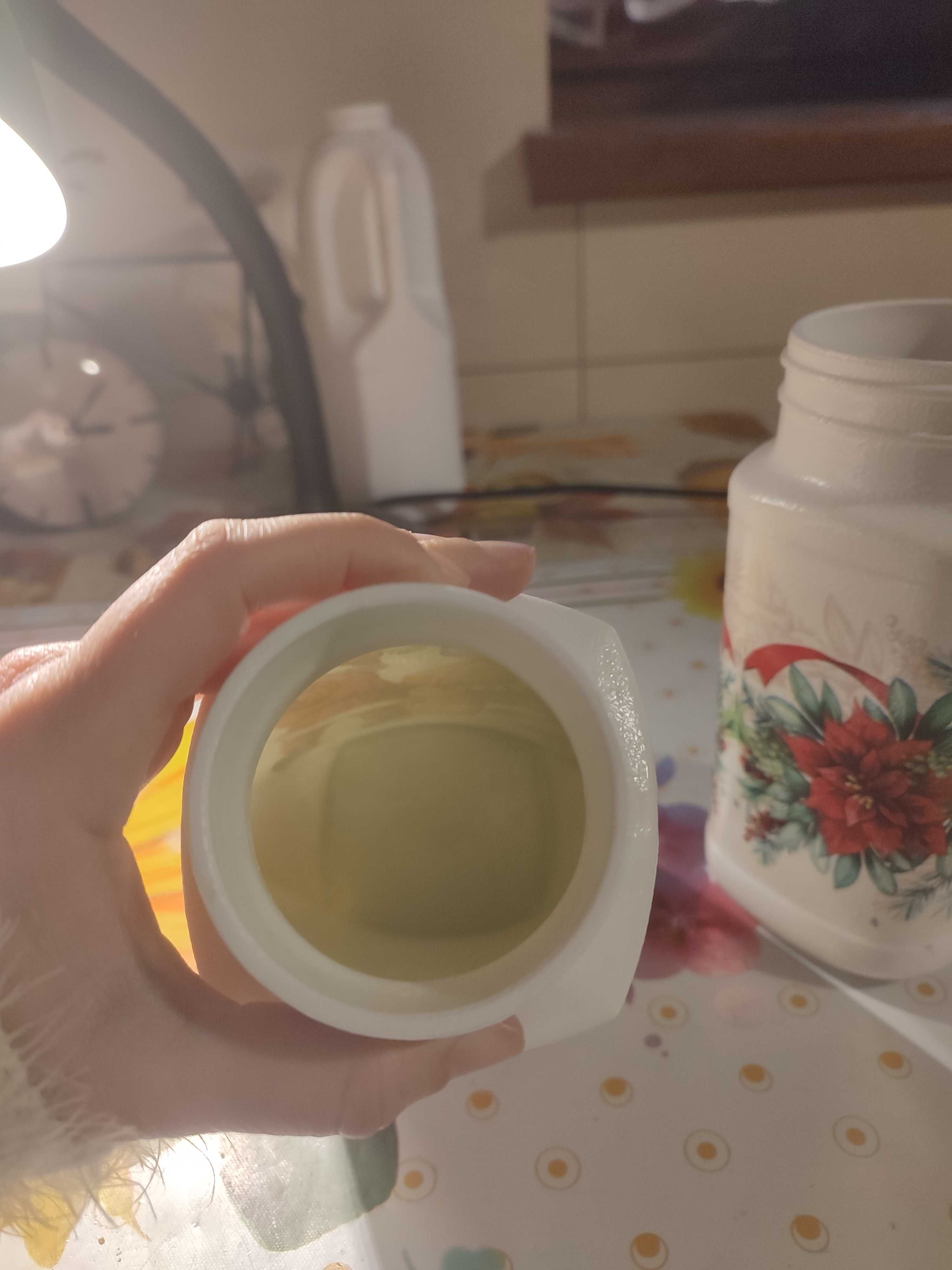 Wazon decoupage, w Mikołaja i renifera