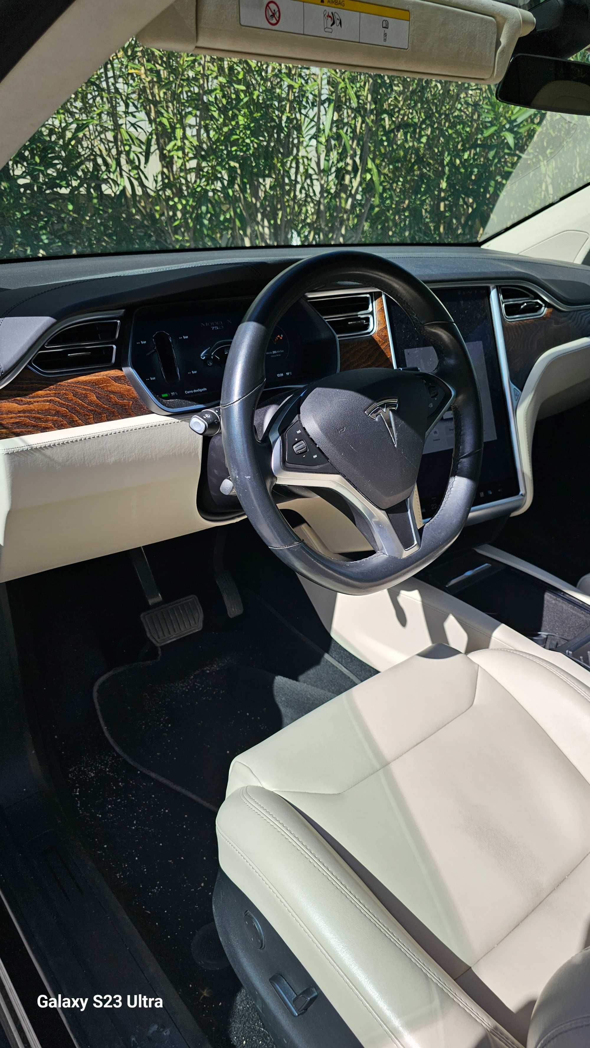 TESLA modelo X 75D a venda