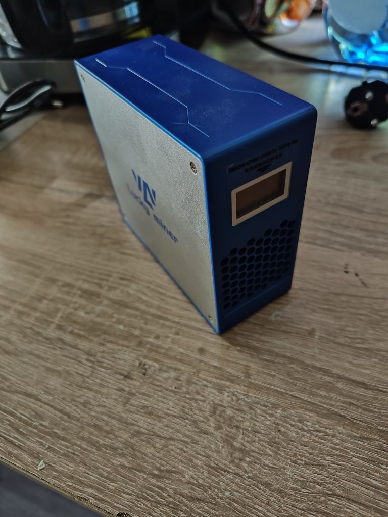 Lucky Miner LV07 koparka kryptowalut.