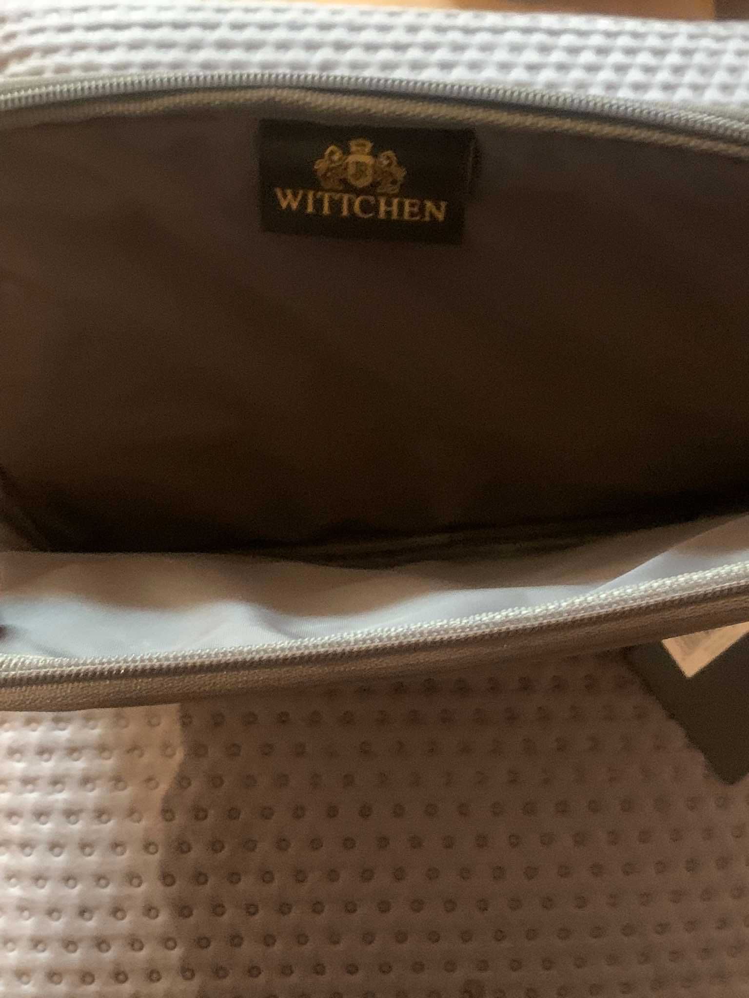 Wittchen etui pokrowiec na tablet pikowane szare pianka zamek
