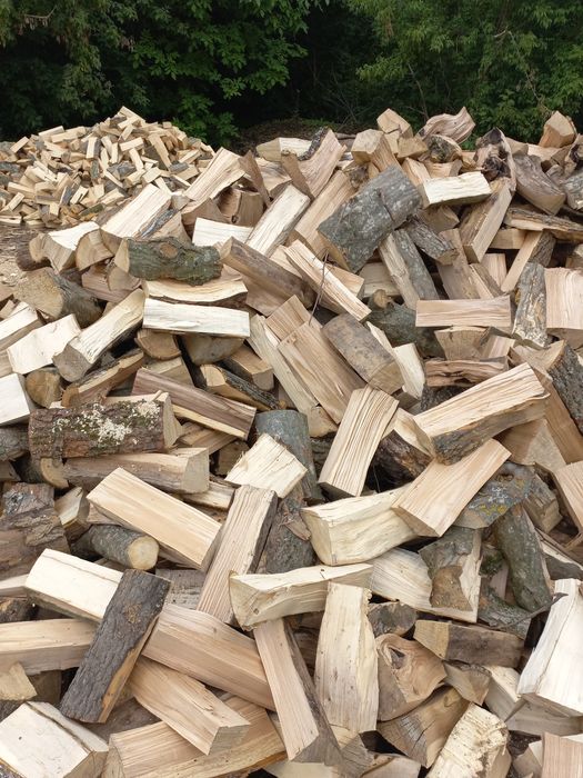 Колоті дрова для опалення. Дрова твердих порід. Швидка доставка!