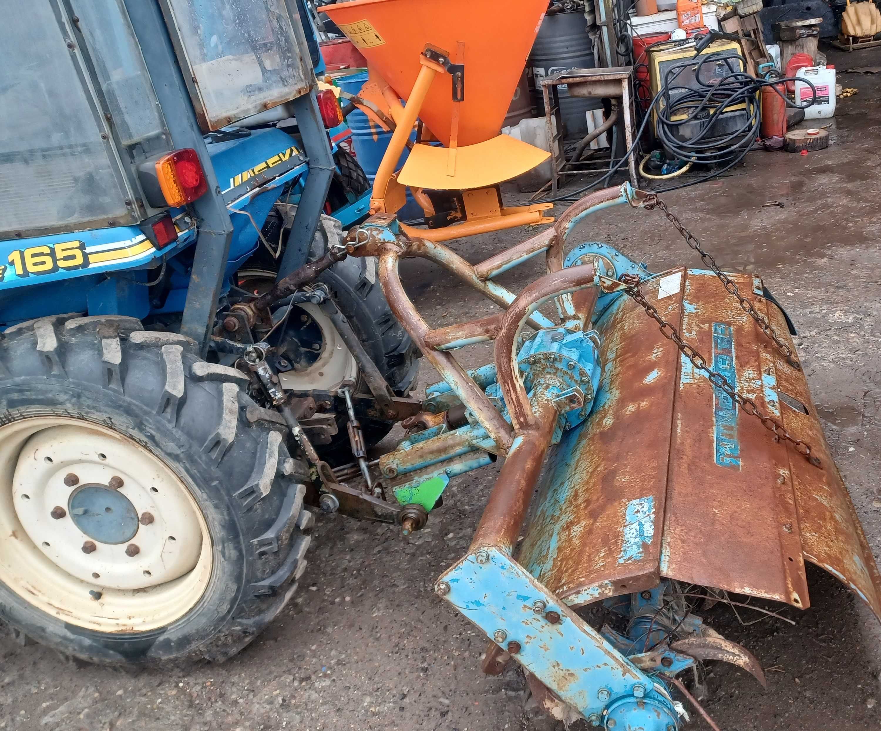Traktorek Iseki komplet odśnieżanie glebogryzarka