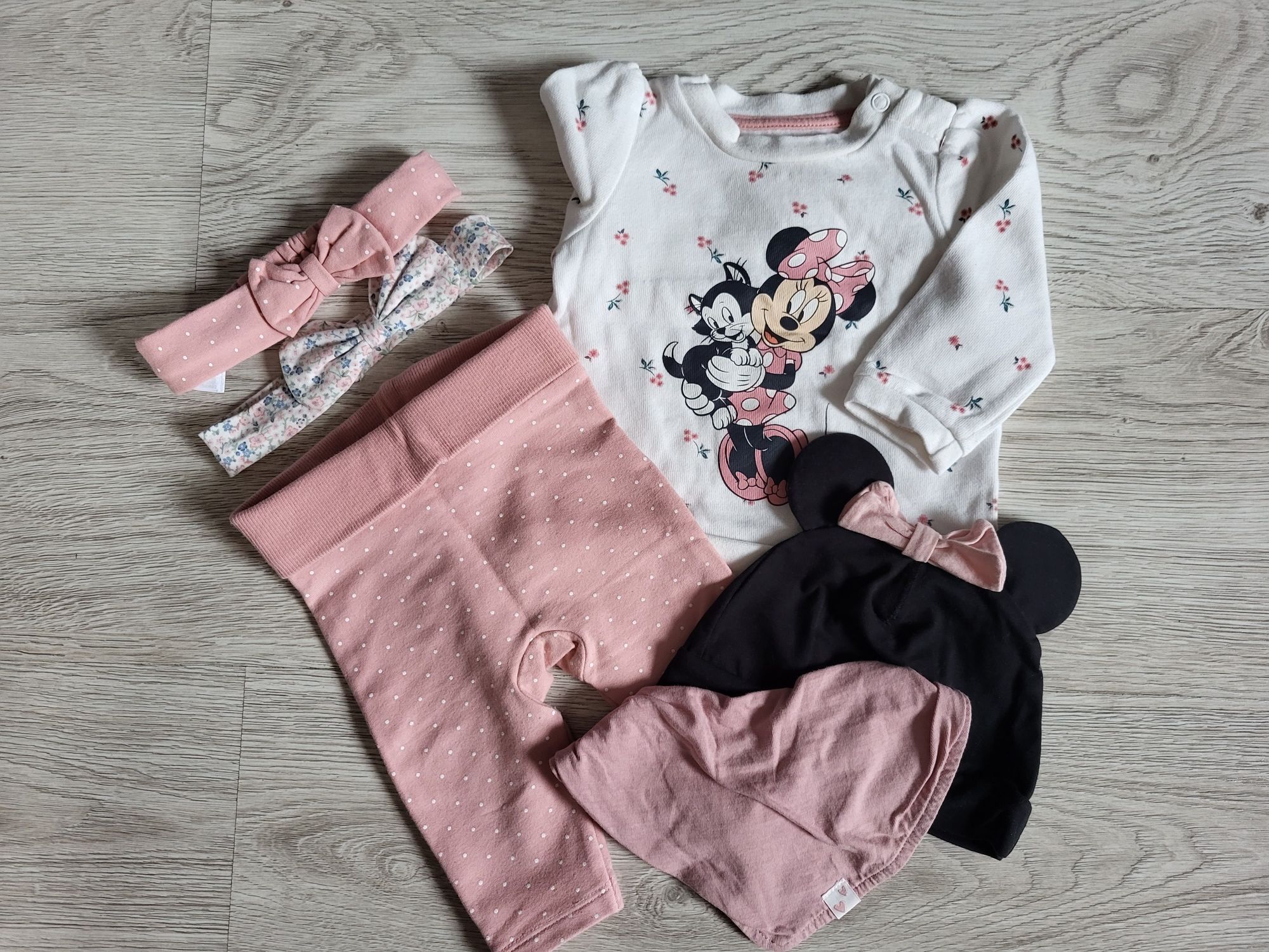 Nowy Dres C&A r. 62 opaska czapka Minnie Mouse