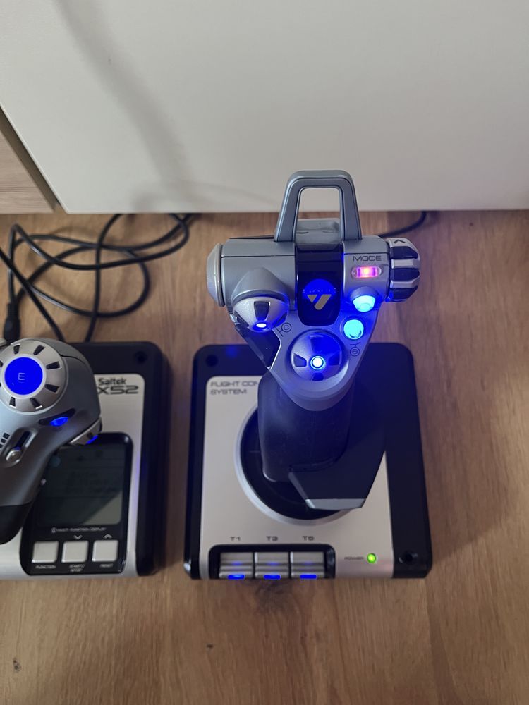 Kontroler Saitek X52 Flight Control System