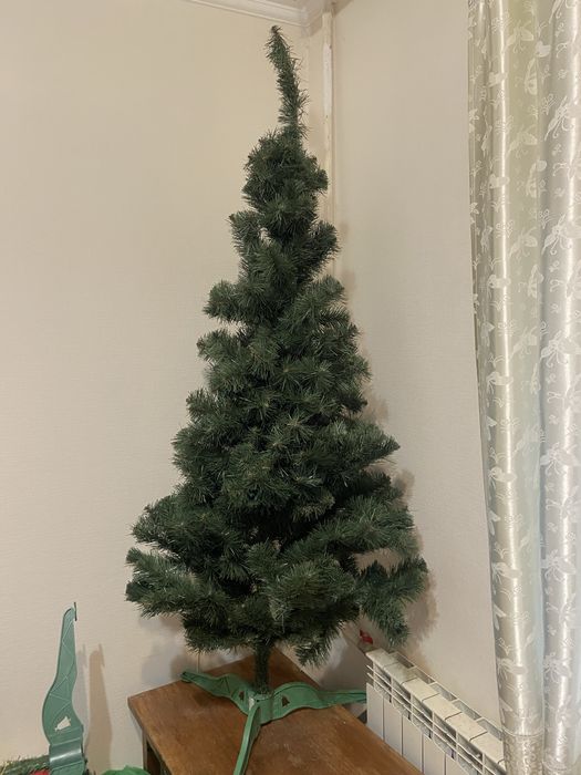Ялинка штучна 1,8 м,(сосна ялинка)