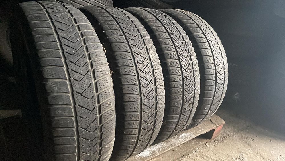 225 60.18 Pirelli 4шт зима шини резина з Европи БВ склад Харків шиномо