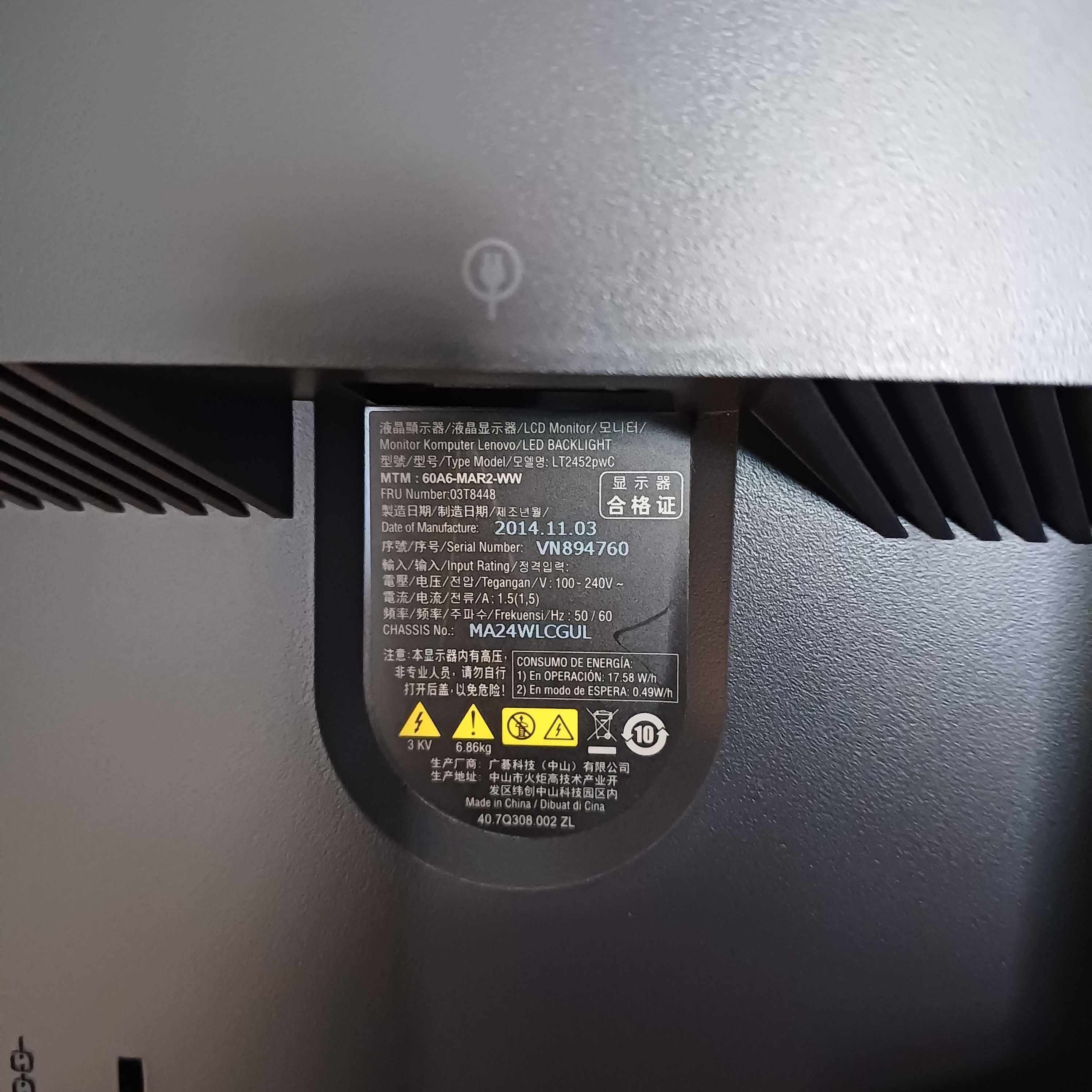Monitor Lenovo de 24" LT2452pwC