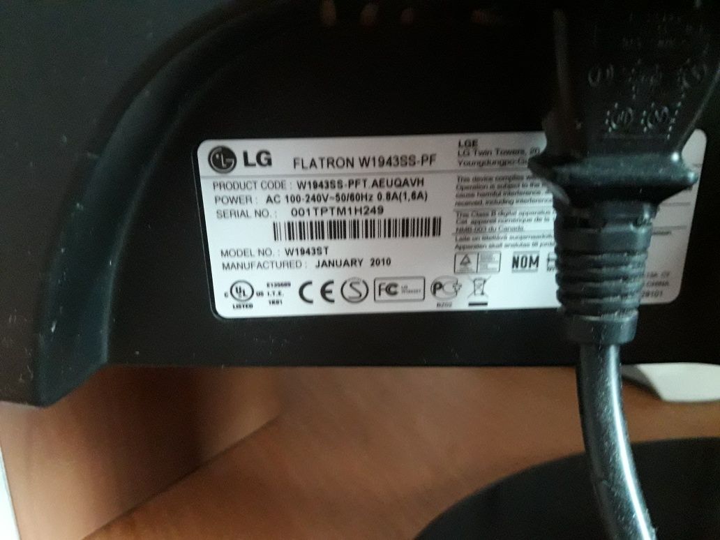 Продам Монитор LG в Отличном состоянии