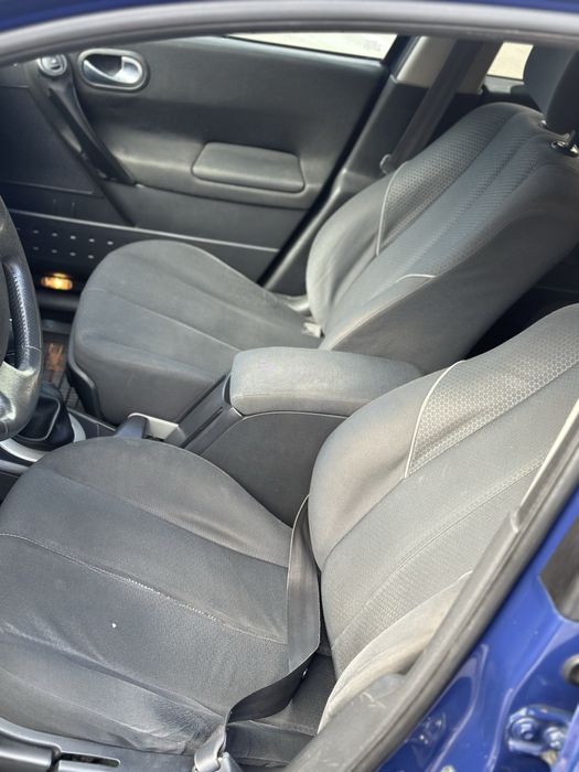 Renault Megane 2003рік 1.9дизель 6-ступка