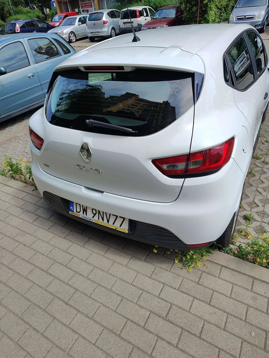 Renault CLIO VAN VAT-1 Faktura Vat 23%  Renault Clio VAN VAT-1 Faktura Vat 23% - 1.2 16V
