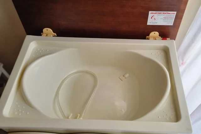 Пеленальний комод Micuna Cats з натурального дерева з ванночкою