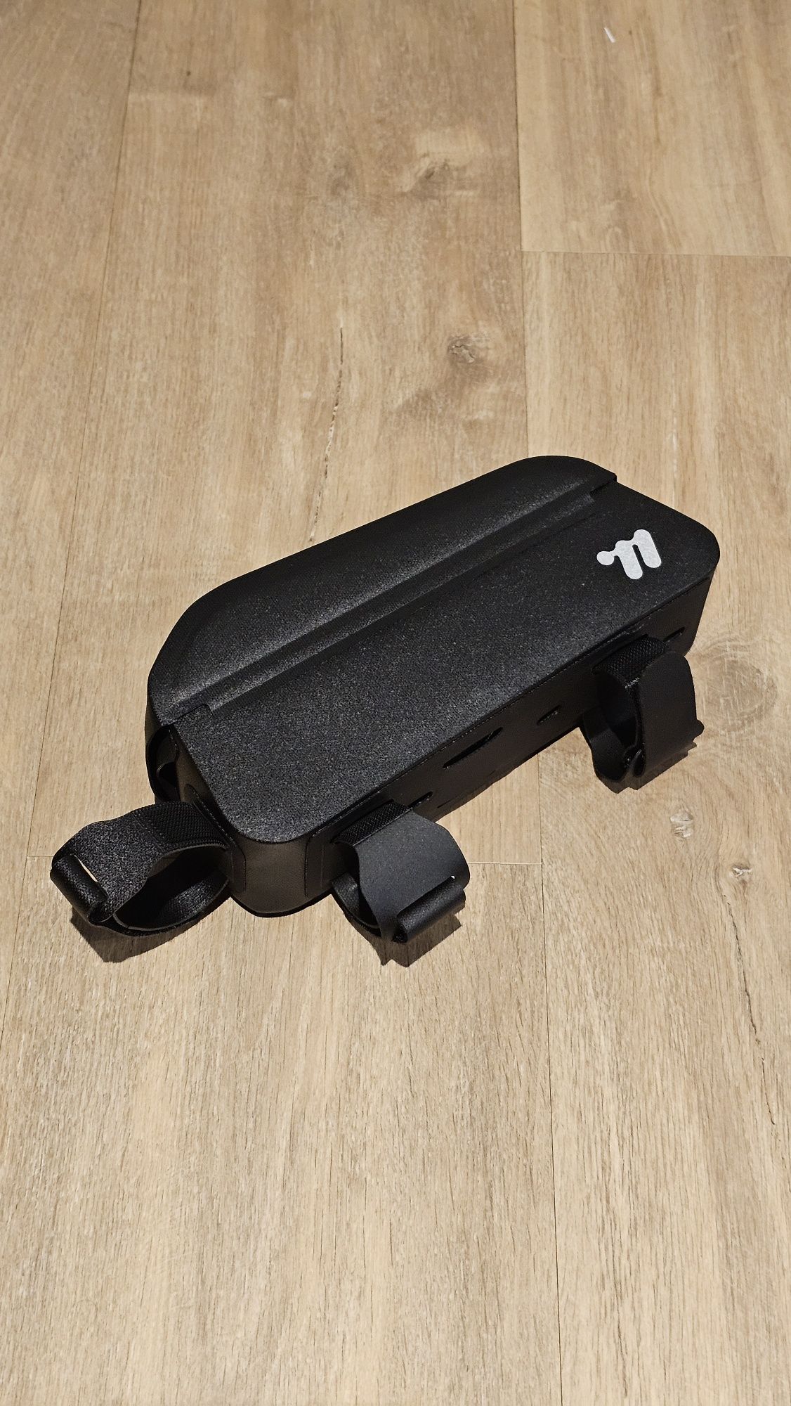 Torba na ramę top tube West Biking z magnetycznym zamknieciem